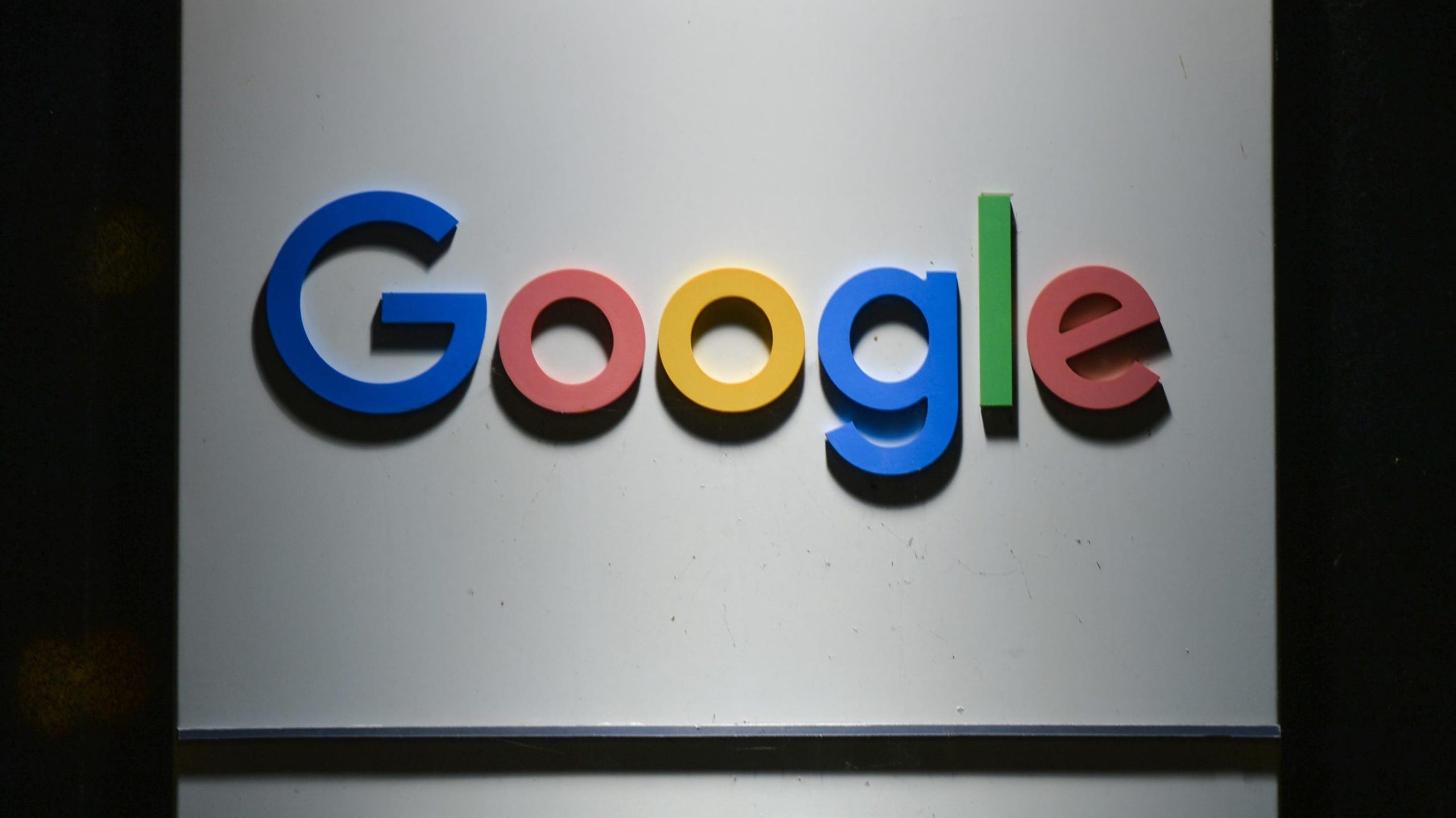 Some Google Employees Reportedly Get $0 Paycheck Due To Glitch